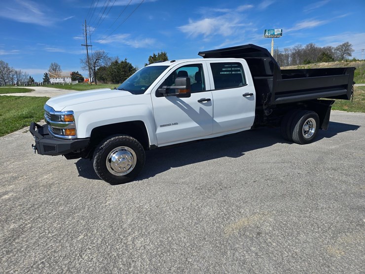 2019-chevrolet-silverado-3500-image-4