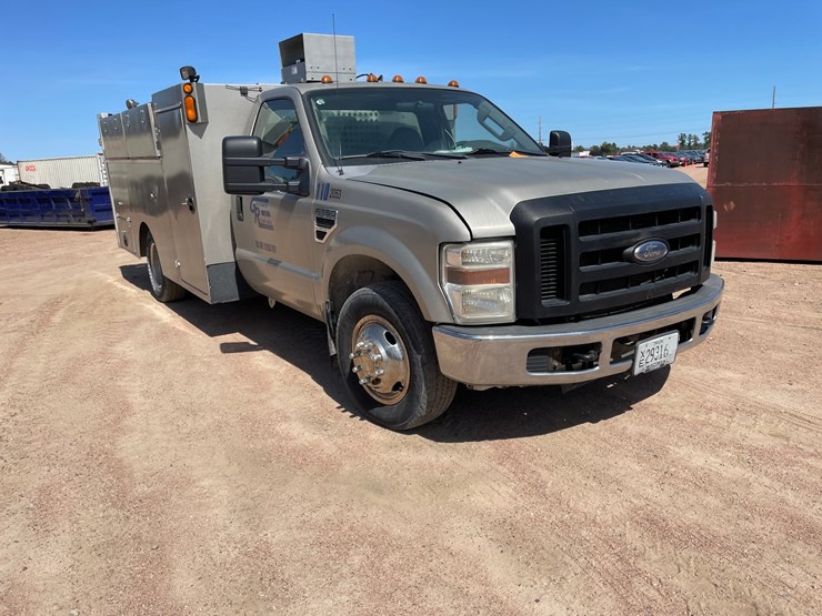 2009-ford-f350-xl-image-3