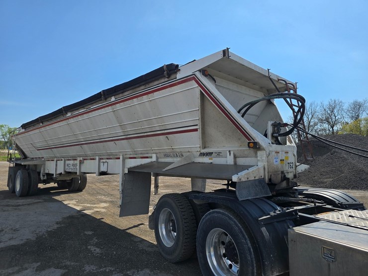 2000-red-river-live-bottom-image-34