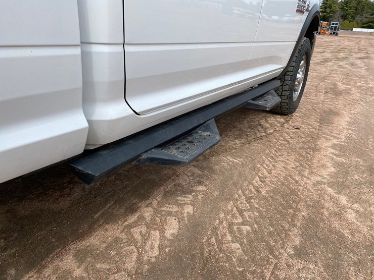 2018-dodge-ram-2500-image-32