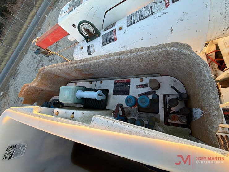 2008-international-7400-image-29