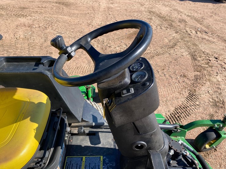 2014-john-deere-1600t-image-37