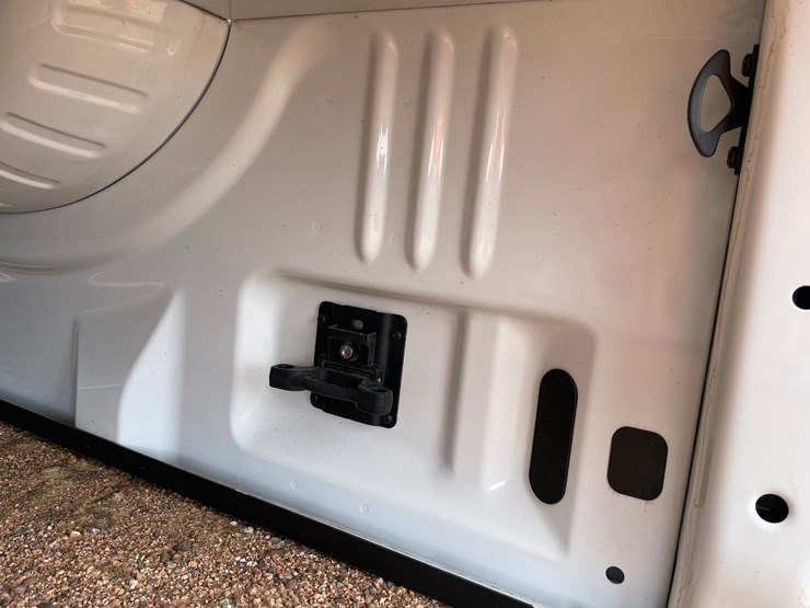 2023-ford-f250-image-9