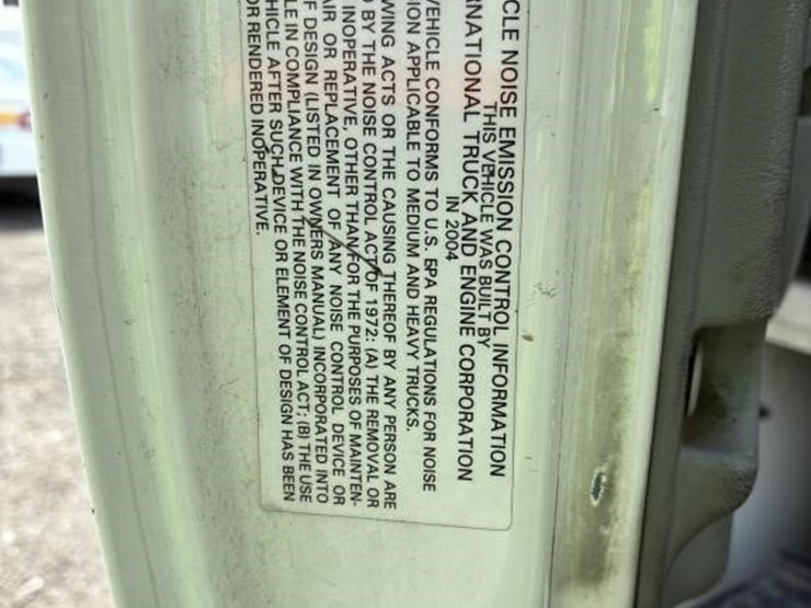 2005-international-durastar-4400-image-9