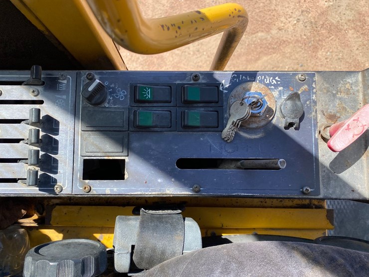 1996-akerman-ew200-image-44