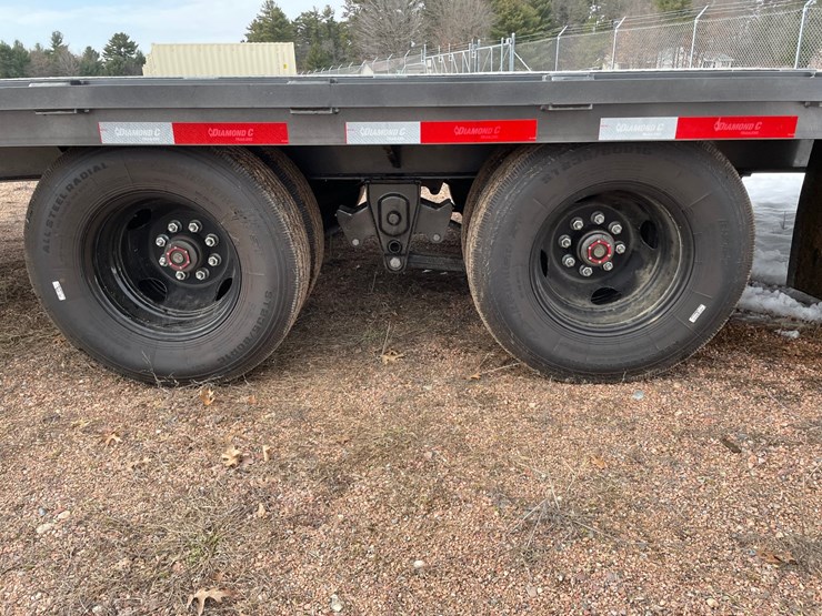 2025-diamond-c-image-36