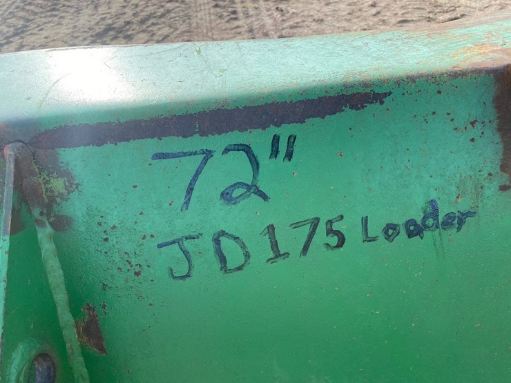 john-deere-72-image-6