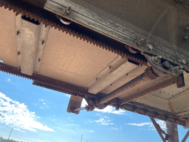 2003-timpte-super-hopper-image-12