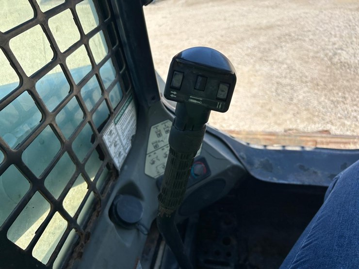 bobcat-t770-image-27