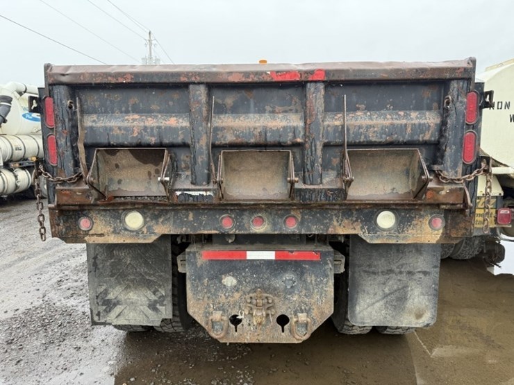 2006-international-durastar-4400-image-4