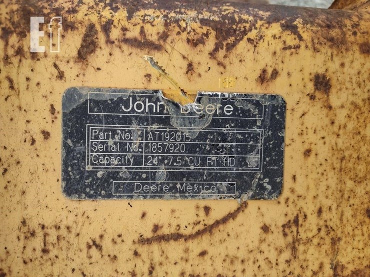 john-deere-24-image-3