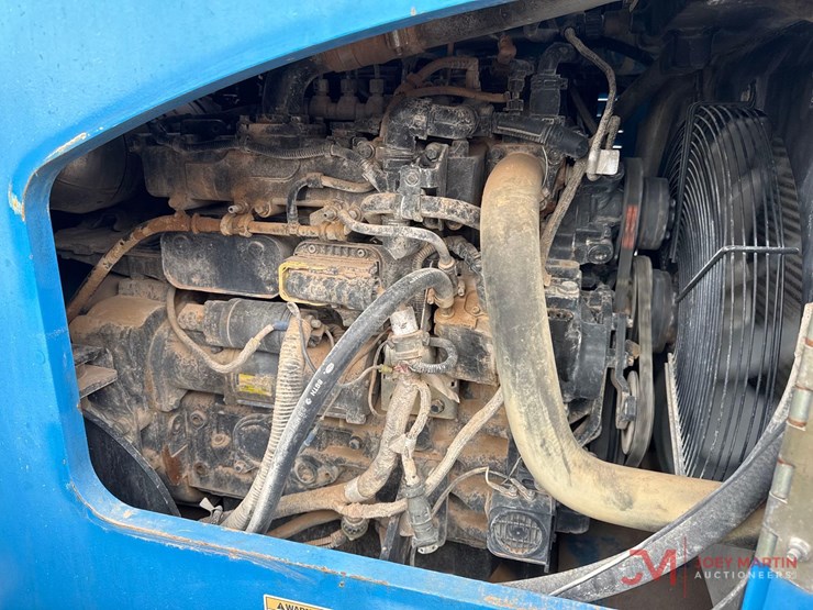 2013-genie-gth1056-image-11