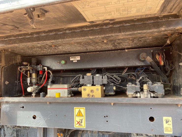 2007-freightliner-fc80-image-43