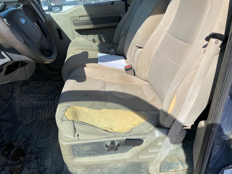 2008-ford-f350-image-30