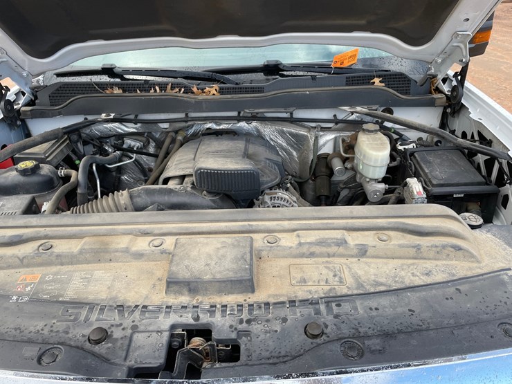 2015-chevrolet-silverado-2500-image-47