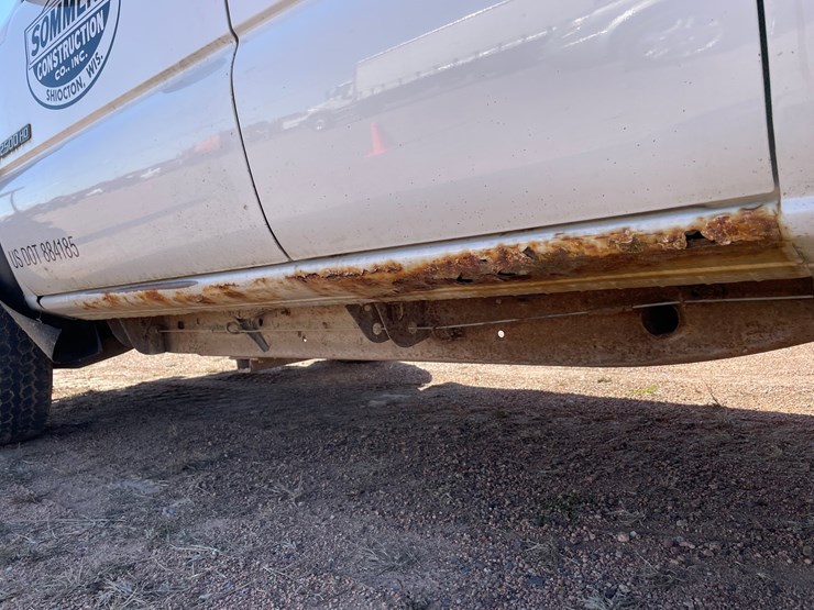 2006-chevrolet-2500-image-18