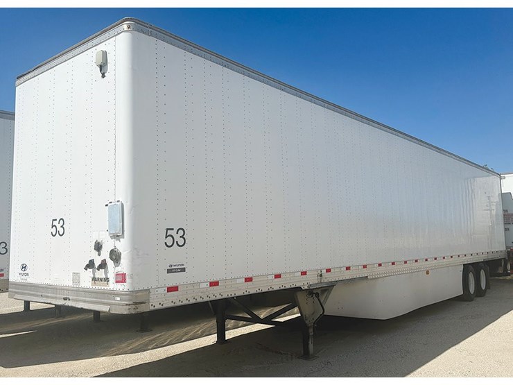 2016-hyundai-translead-image-1