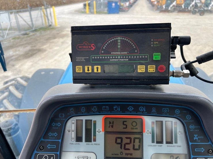 new-holland-8770-image-57