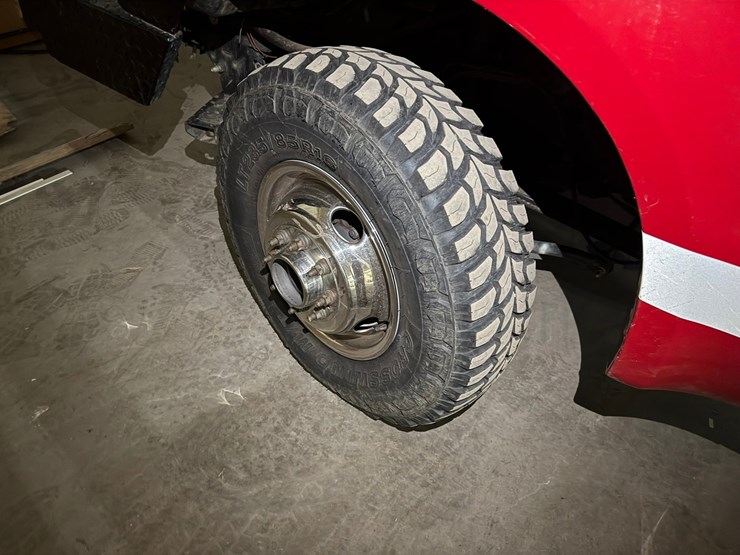 2001-ford-f350-image-9