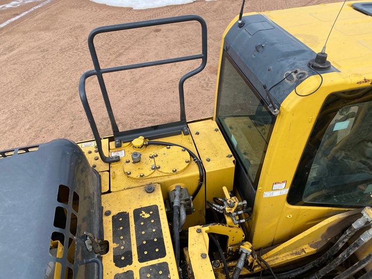 2013-komatsu-pc360-lc-10-image-44