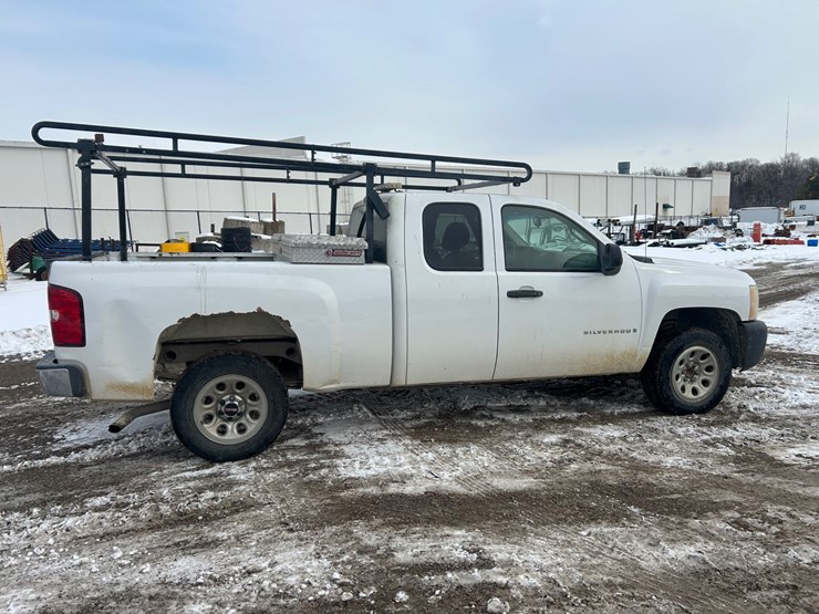 #22574-•-2008-chevrolet-silverado-pickup-truck-image-16