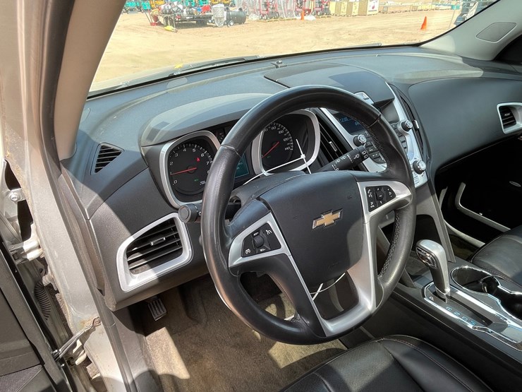 2011-chevrolet-equinox-image-29