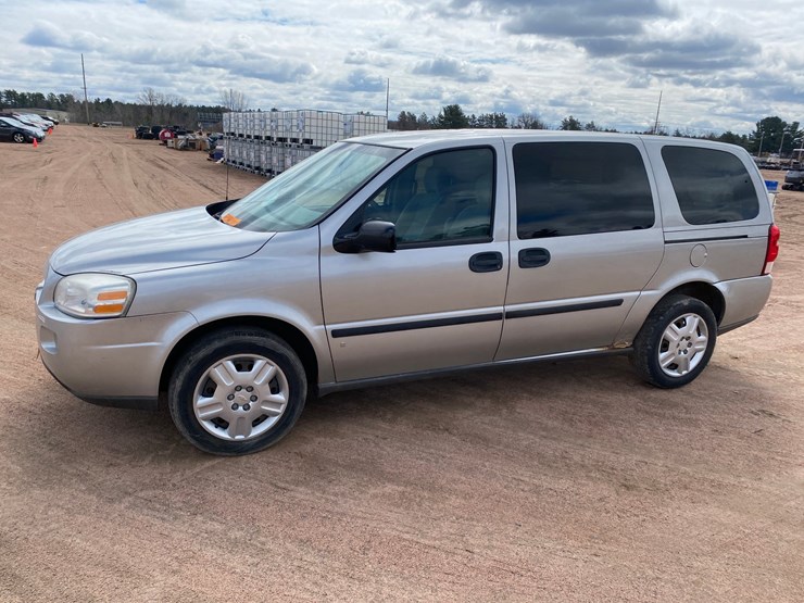 2008-chevrolet-uplander-image-11