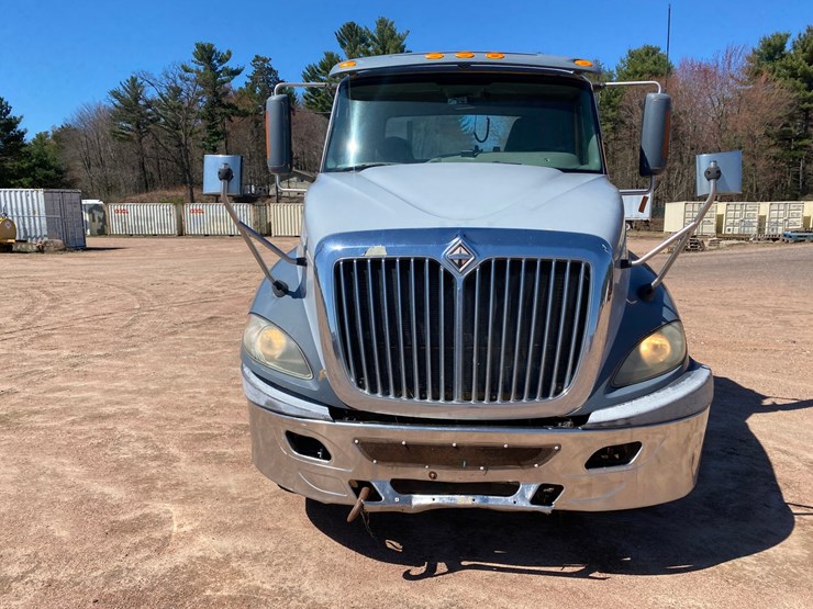 2009-international-prostar-image-2