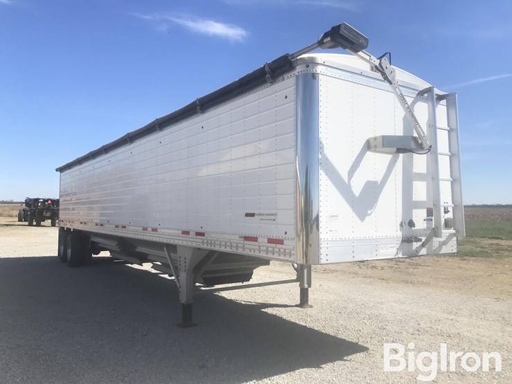 2025-timpte-grain-trailer-image-3