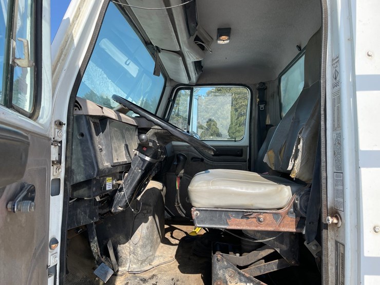 1999-international-4900-image-26