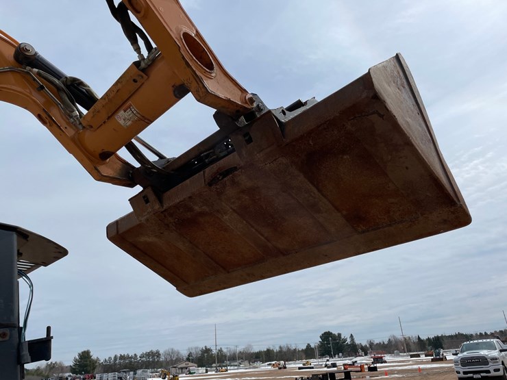 2012-case-tv380-image-47