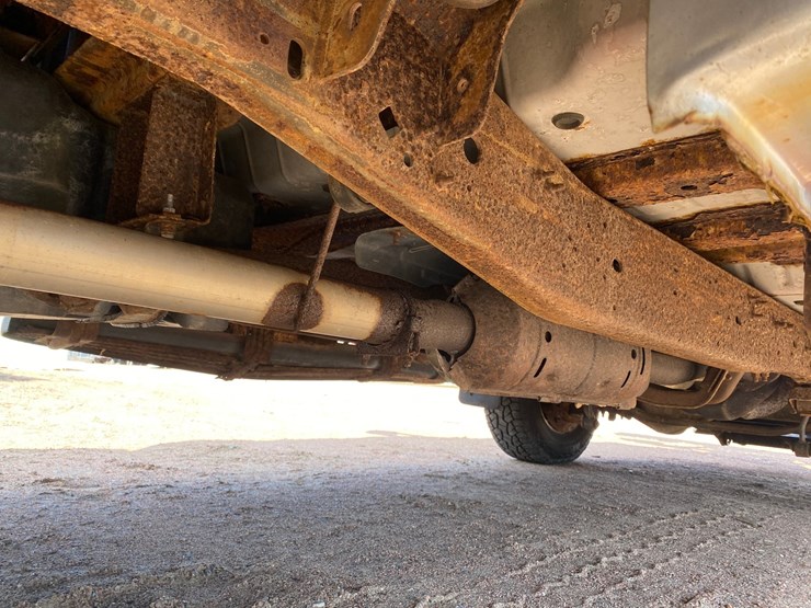 2001-ford-f350-xlt-image-46