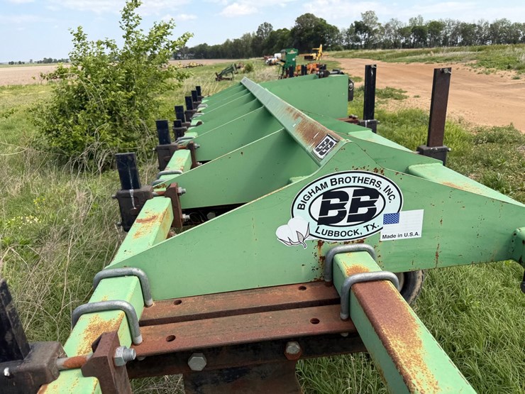 #46934-•-bigham-6-row-38"-terra-till-image-45