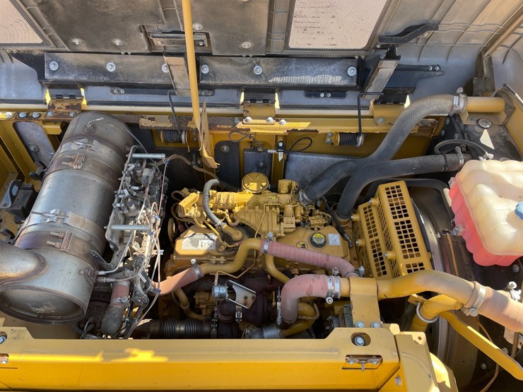 caterpillar-324e-image-63