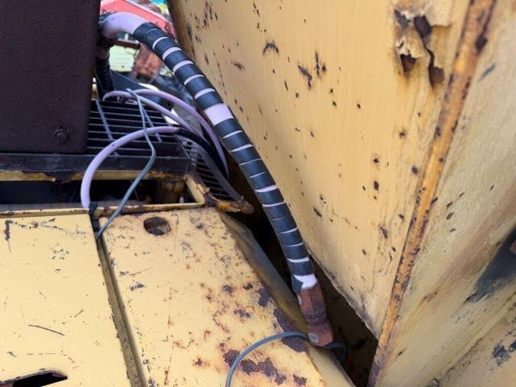 2008-caterpillar-321d-lcr-image-52