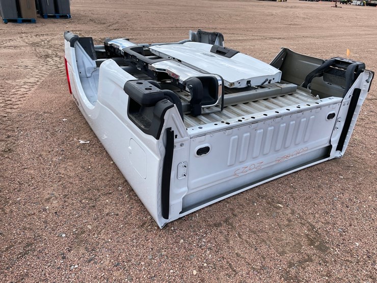 2023-ford-f250-image-11