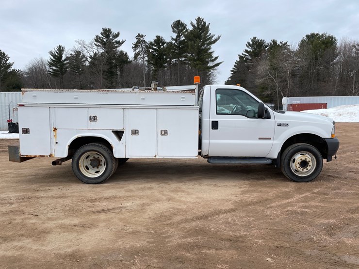 2004-ford-f550-image-6