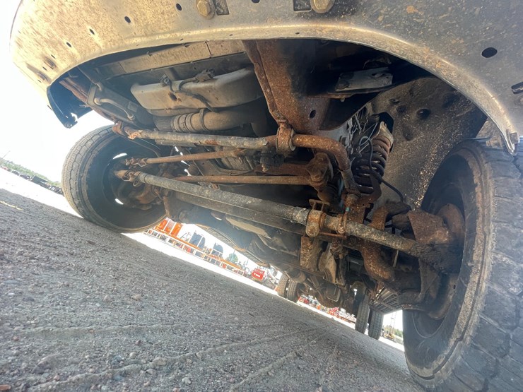 2012-ford-f550-image-13