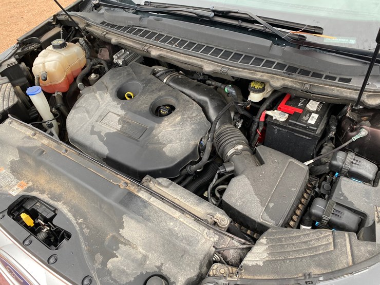 2015-ford-edge-sel-image-37