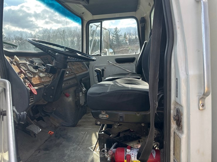 1997-cummins-m11-image-23