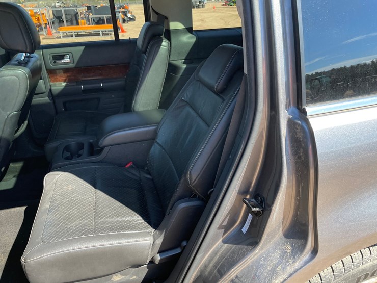 2009-ford-flex-image-45