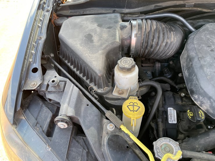 2017-dodge-grand-caravan-image-40