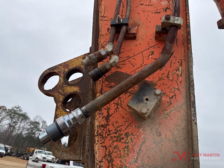 2007-hitachi-zx240-lc-3-image-12