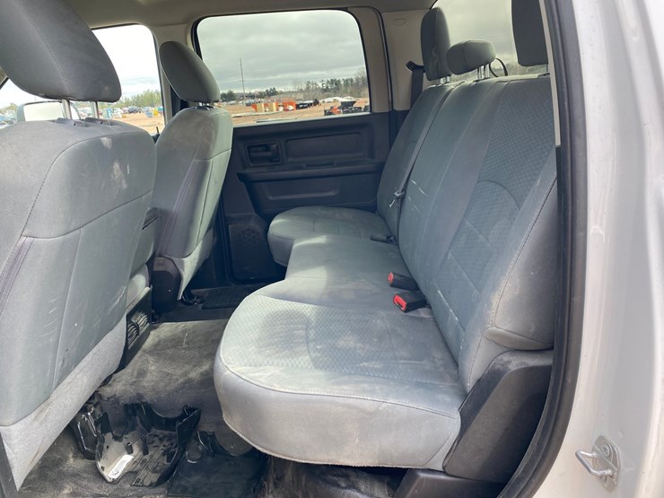 2018-dodge-ram-2500-image-33