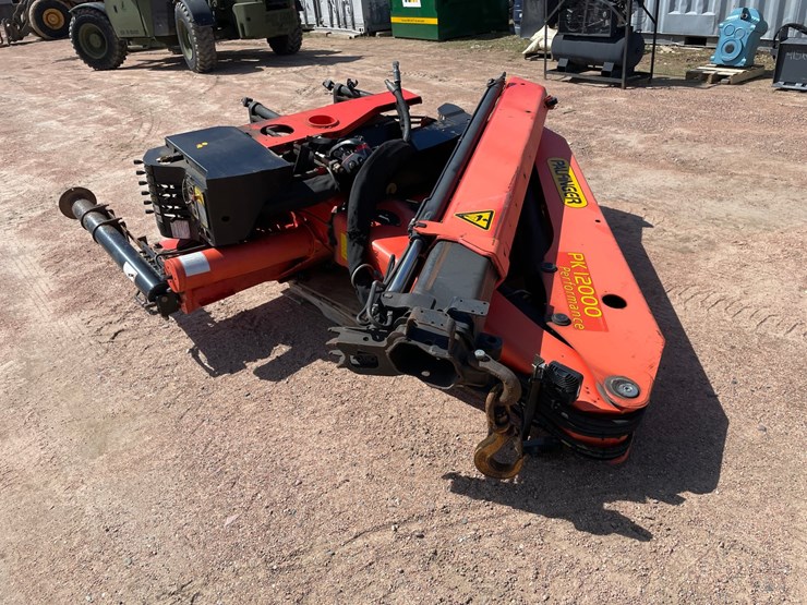 2015-palfinger-pk12000-image-4