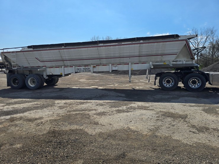 2000-red-river-live-bottom-image-28