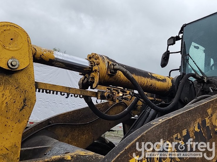 2007-komatsu-wa450-6-image-16