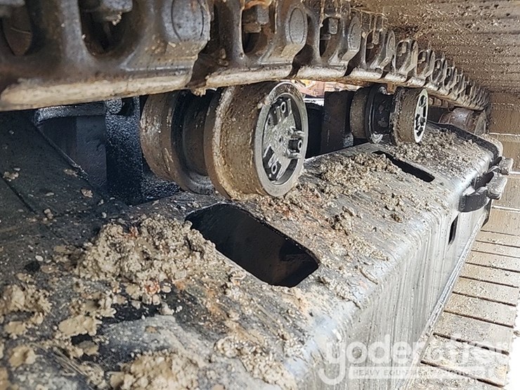 2011-caterpillar-328d-image-10