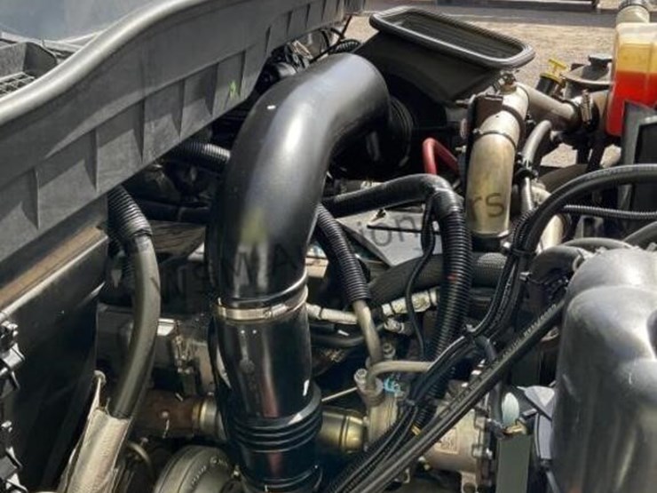 2008-international-7400-image-19