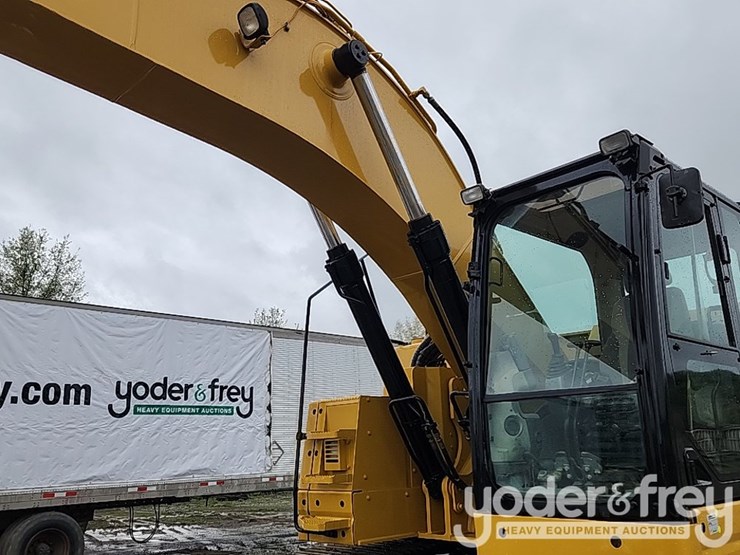 2011-caterpillar-328d-image-19